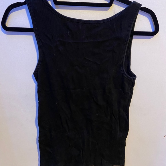 ribbed b.u.m. tank! - Picture 2 of 2